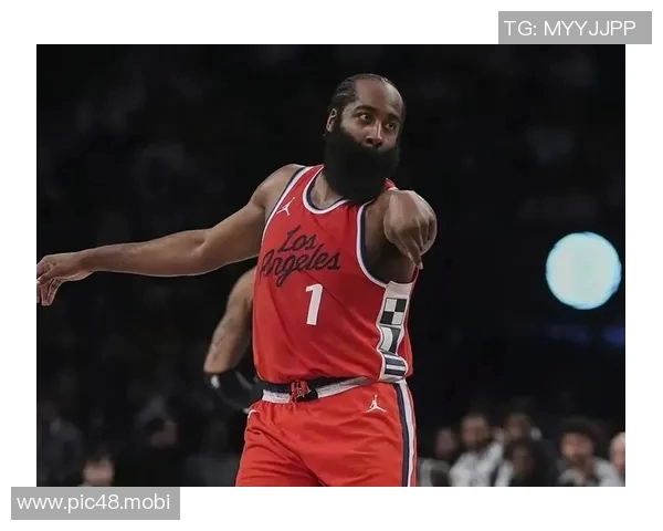 哈登23+8末节爆发！阿伦被喂到撑12投29分，米切尔35分，威少尽力